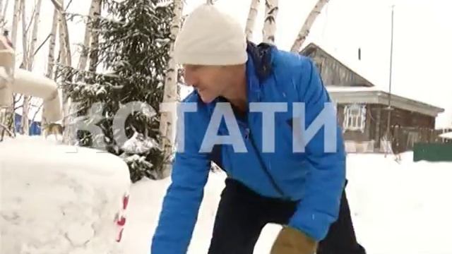 Человек сумел превратить свое село в достопримечательность районного масштаба смотреть онлайн