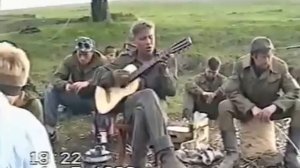 Чечня в огне 1. 5 .1996 год. Песня бойца под гитару на канал