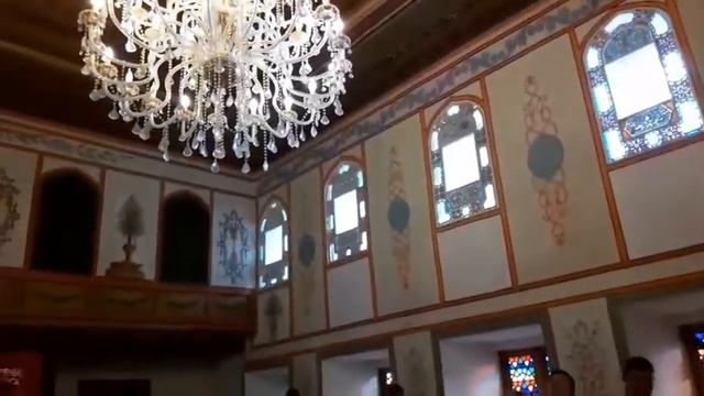 Наборной потолок из черного и красного паркета 16 века. Ханский дворец в Бахчисарае. смотреть онлайн