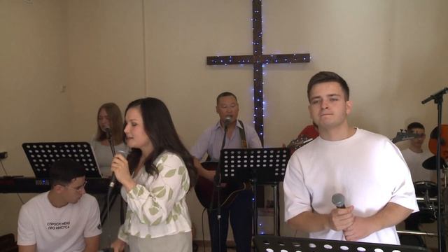 Воскресное прославление в церкви смотреть онлайн