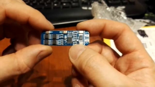 Контроллер для 3 х LiIon аккумуляторов 18650 - распаковка