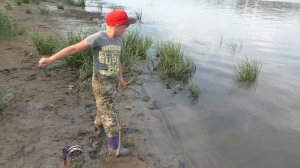 Рыбалка на резинку чехони на оке!