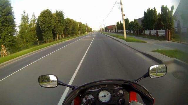 Honda vfr 750. покатушки по району. смотреть онлайн
