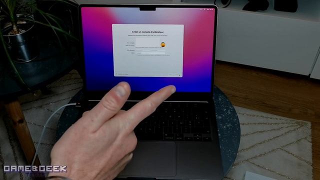 ? MacBook Air M2 Gris Sidéral (2022) : Déballage & prise en main (Unboxing) ! смотреть онлайн