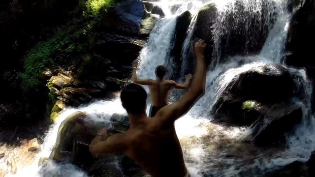 Водопад Шипот (Шипіт) Межгорском районе Закарпатской области смотреть онлайн