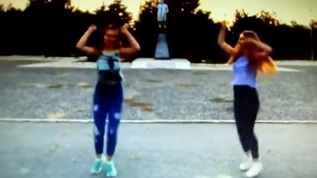 Танец под песню I Got Love смотреть онлайн