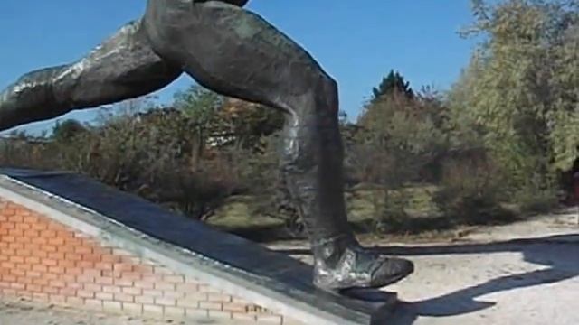 Memento (Statue) Park, Budapest, Hungary смотреть онлайн