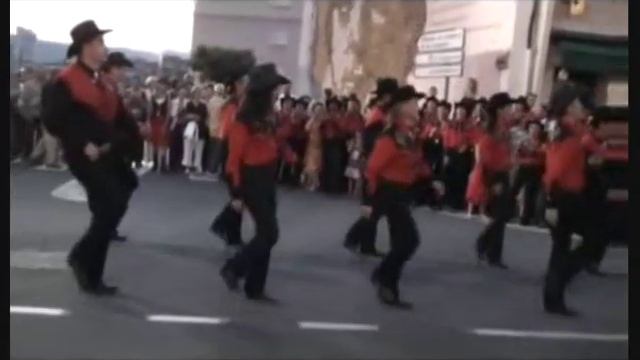 COUNTRY DANCE ATOMIC POLKA BEST SOUND смотреть онлайн
