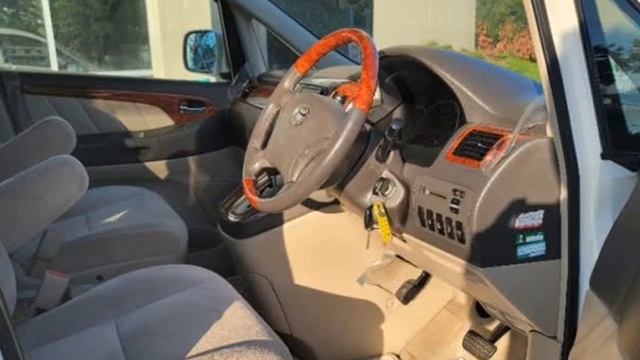 2002 Toyota Alphard AWD (Surrey, British Columbia) смотреть онлайн