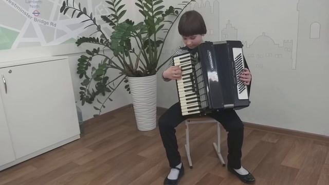 Мелешко Олеся, 8 лет, "Инструментальное исполнительство", А. Латышев сюита "В мире сказок" . смотреть онлайн