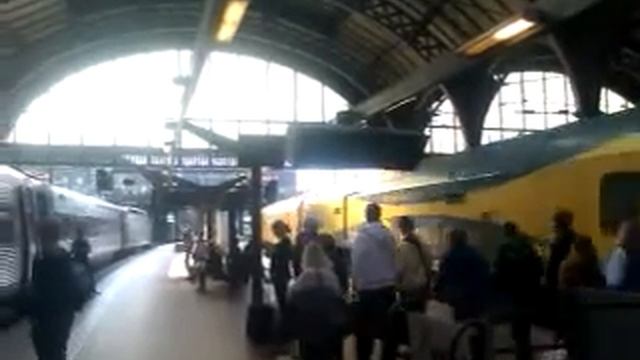 Her er 1401 der trækker et sæt godsvogne смотреть онлайн