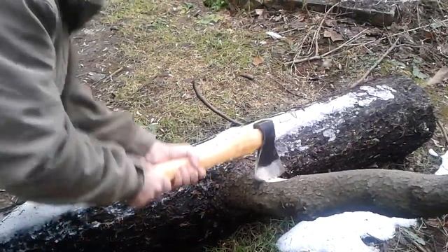 Испытание тюнингованного топора ОАО "Труд", г. Вача или "Плотницкие рассказы-2" смотреть онлайн