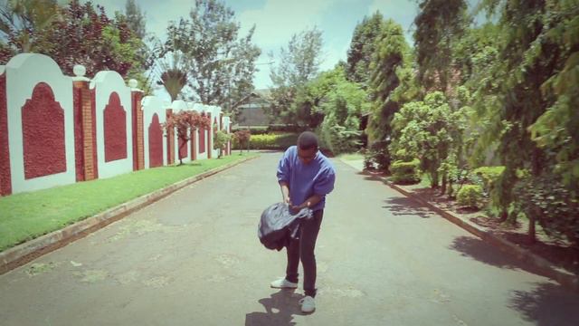 Pharrell Williams Happy Cover with Korban Makaya смотреть онлайн