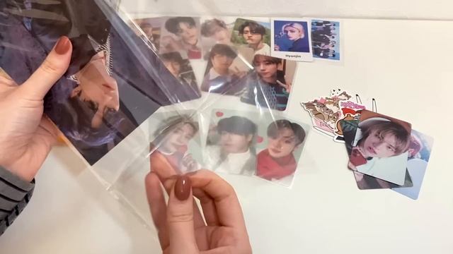 подарок от зрительницы, распаковка фотокарт stray kids, xdinary heroes ? kpop collective haul смотреть онлайн