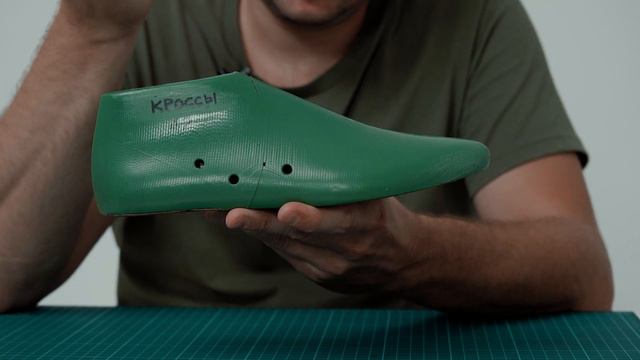 Выбор КОЛОДКИ для изготовления КРОССОВОК | УРОК 1| РУЧНОЕ изготовление ОБУВИ | КУРСЫ по ПОШИВУ обув смотреть онлайн