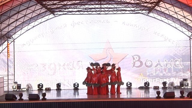 "Китайские веера" Группа "Гармония" образцового самодеятельного коллектива "Театр танца "Восторг" смотреть онлайн