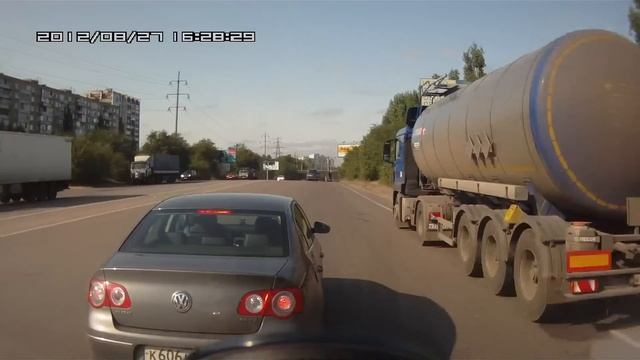 Хамство на дороге Липецкий жиган смотреть онлайн
