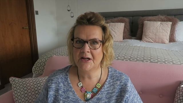 Launching My Book Club: Mrs M's YouTube Reading Group смотреть онлайн