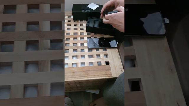 распаковка Samsung Galaxy s20+ SM-G985F/DS 2021год изготовления смотреть онлайн