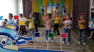 Зажигательный танец в детском саду???