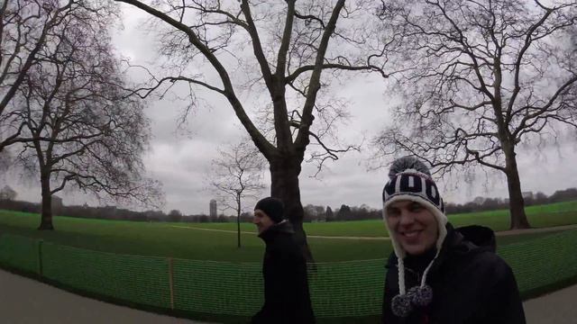 Монумент пожару в Лондоне, букенгемский дворец и Hyde park смотреть онлайн