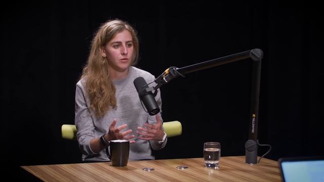 Mary Cain Is Fixing Women's Sports | Rich Roll Podcast смотреть онлайн