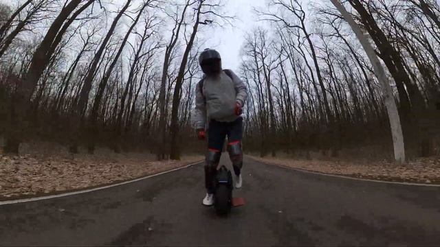 Training on the roller ski track!Тренировка на лыжероллерной трассе! смотреть онлайн