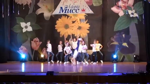 Мини мисс Славянск 2016(спортивный танец) смотреть онлайн