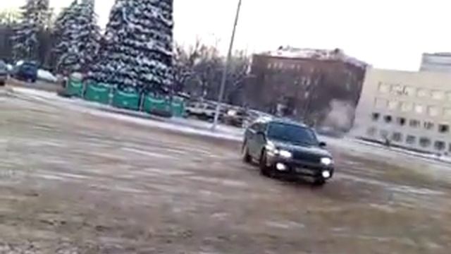 Outback 2.5 AT смотреть онлайн