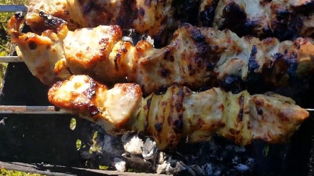 Жарим шашлык из свинины. смотреть онлайн