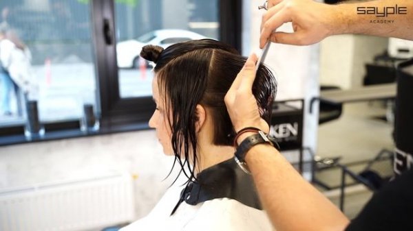 graduation and disconnection hair