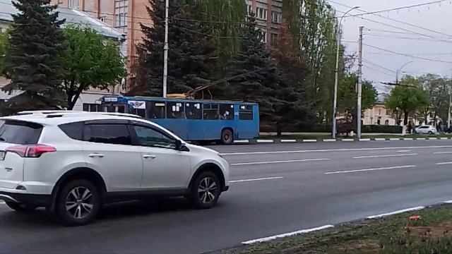 Троллейбус ВМЗ-100 борт.номер 1079 следует по маршруту 3 г.Рязань смотреть онлайн