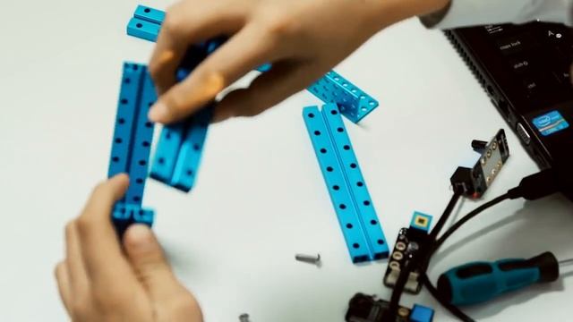 Курсы робототехники InspireLab смотреть онлайн