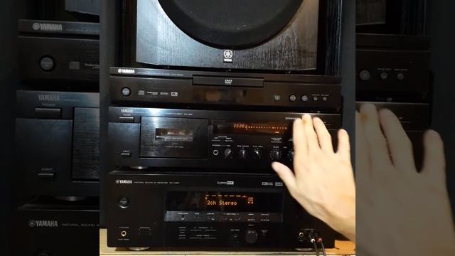 YAMAHA KX-380 --YAMAHA RX-V450 - YAMAHA DVD-S530 - YAMAHA NS-55 KIT смотреть онлайн