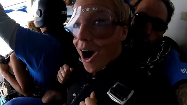 Skydive @ Wollongong Beach