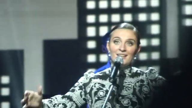 Города и Девочка на бис Елена ВАЕНГА Кремль 21.12.2011 смотреть онлайн
