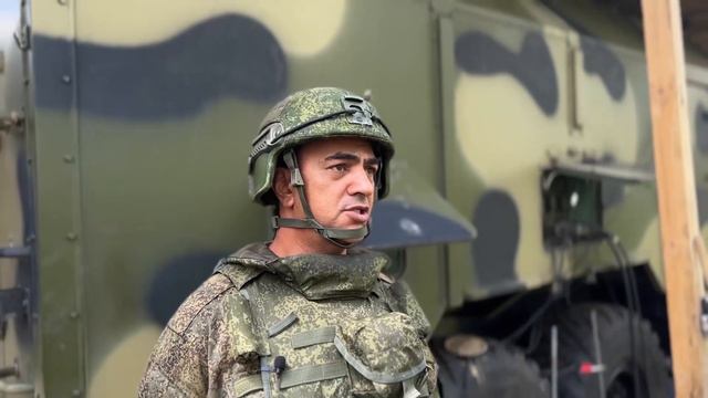 «Во всех вопросах друг другу помогаем, однозначно можно сказать то, что мы одна большая семья». смотреть онлайн