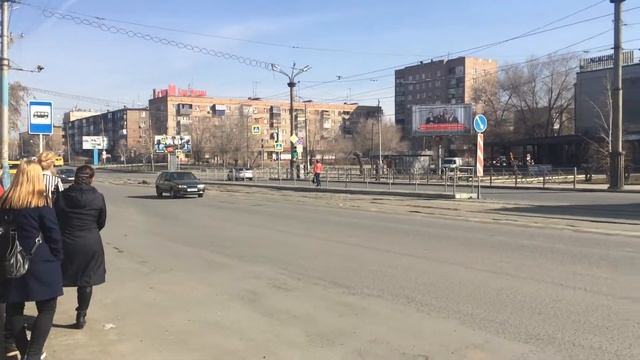 видео у входа Орск, пр-т Ленина, 55 смотреть онлайн