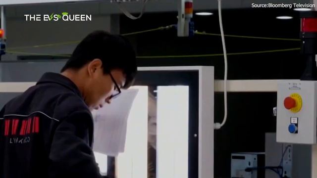 China EV maker Zeekr puts U.S. IPO on hold смотреть онлайн