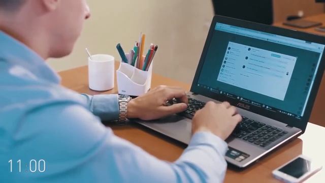 Рекламный ролик «Битрикс24» Один день работы отдела продаж CRM смотреть онлайн