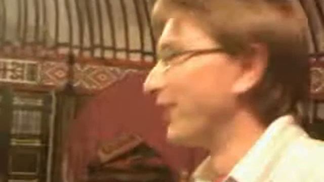 Qik - Dan playing dombra inside yurt at Kishlak by Chris Merriman смотреть онлайн