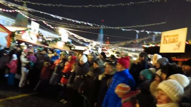 Шоу кукол Виктора Григоровича : "Балаган". Стиляги на Красной площади.. смотреть онлайн