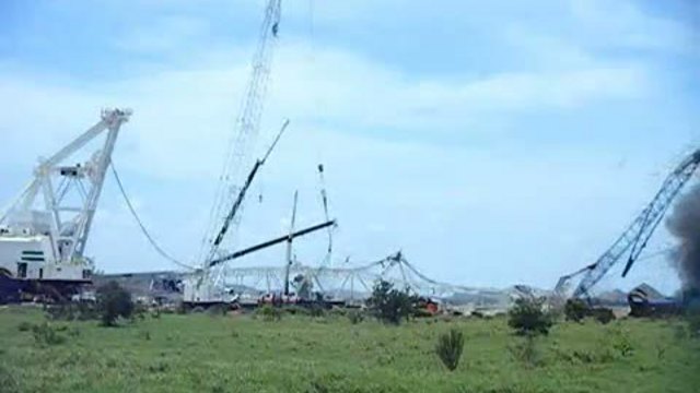 Кран упал смотреть онлайн