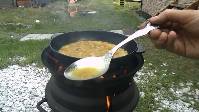 готовлю Узбекский плов на костре / тестирую печь под казан из дисков / лучший рецепт плова / плов смотреть онлайн