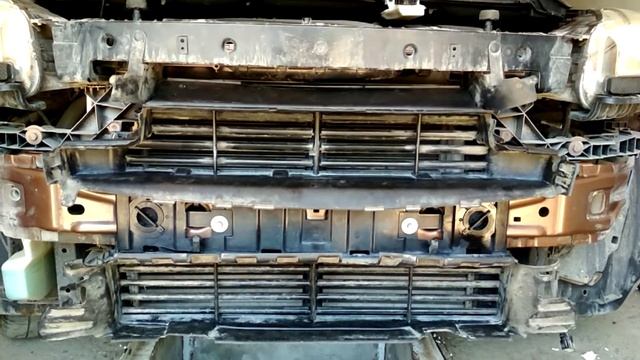 Работа жалюзи-заслонки воздуховода радиатора Ford Kuga 2 смотреть онлайн