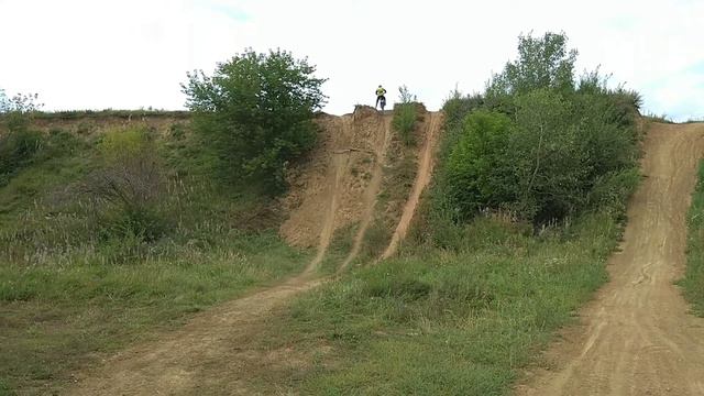 Горочка со вкопанной "стеной", на газу, в конце закрыть газ и выровняться. смотреть онлайн