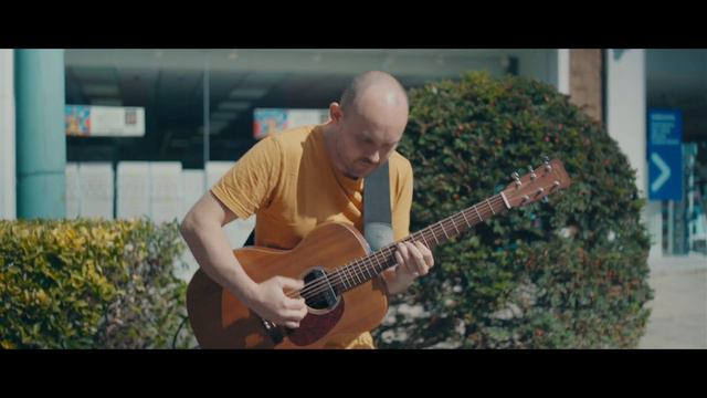 LIVE Busking with Boss Cube Street II - The Chris Woods Groove Orchestra 'Rolling Hills' смотреть онлайн