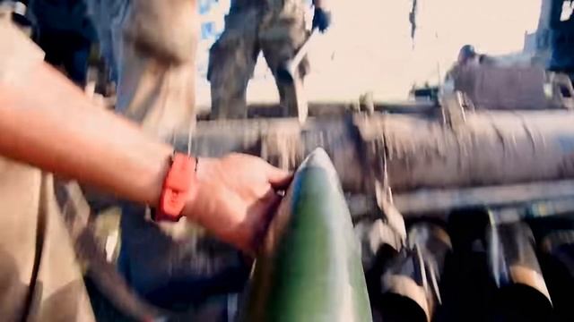 The 12 Guns of Christmas ? | ARTILLERY CHRISTMAS SONG! смотреть онлайн