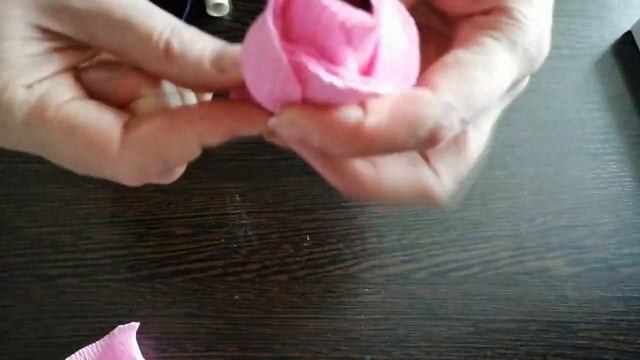 Подарок на 8 марта. Букет из конфет. Как упаковать коробку конфет смотреть онлайн