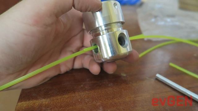 Неубиваемая насадка для триммера/ Not killed Trimmer line. Дешево и сердито. Куплено на OZON. Обзор смотреть онлайн
